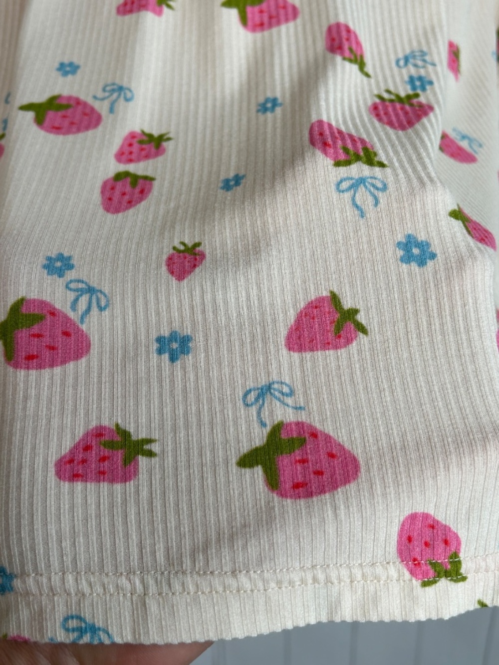 Tiny Talulah size M pajama set strawberry bow print beige bamboo long sleeve - Picture 7 of 11